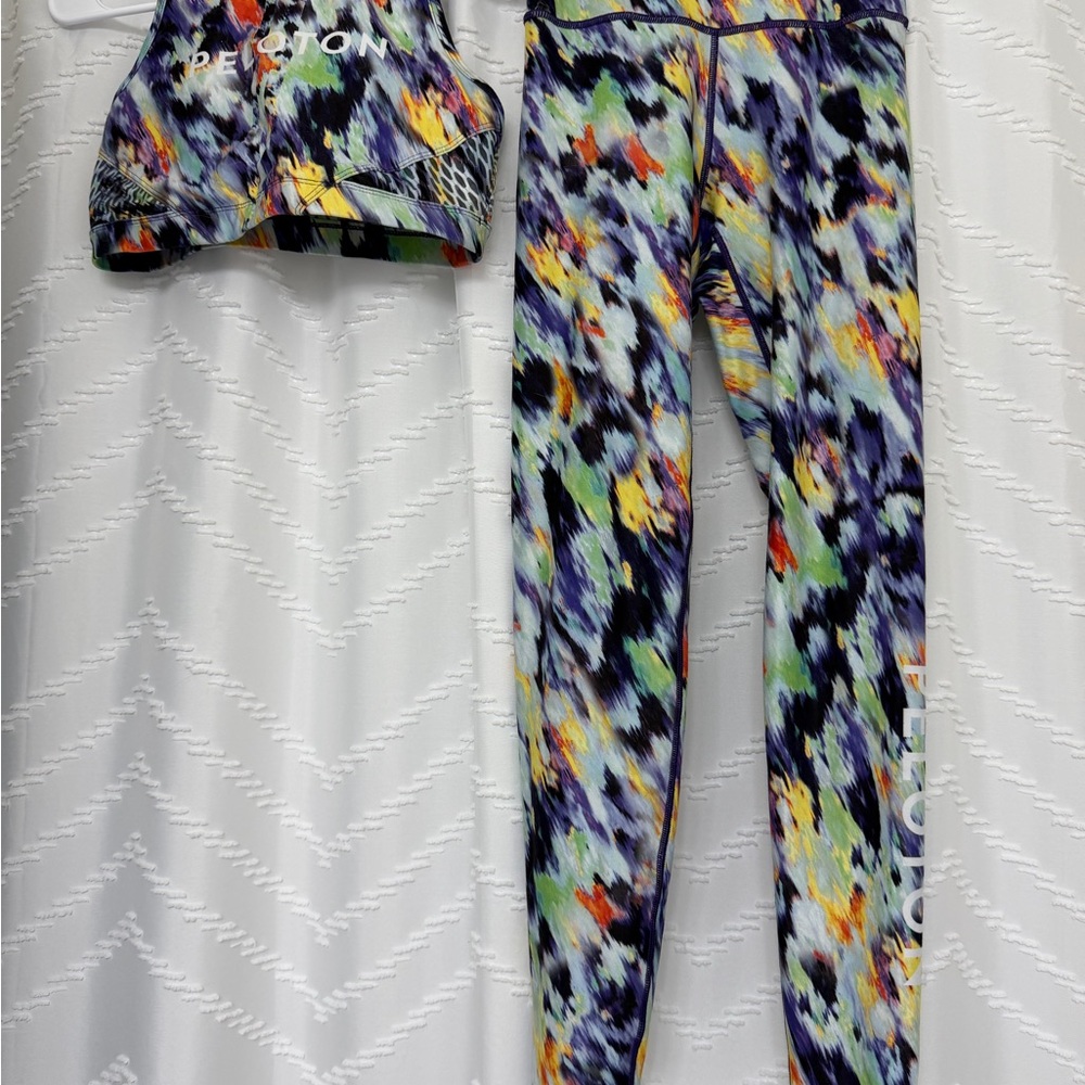 Peloton Multicolor Abstract Leggings and Bra Set